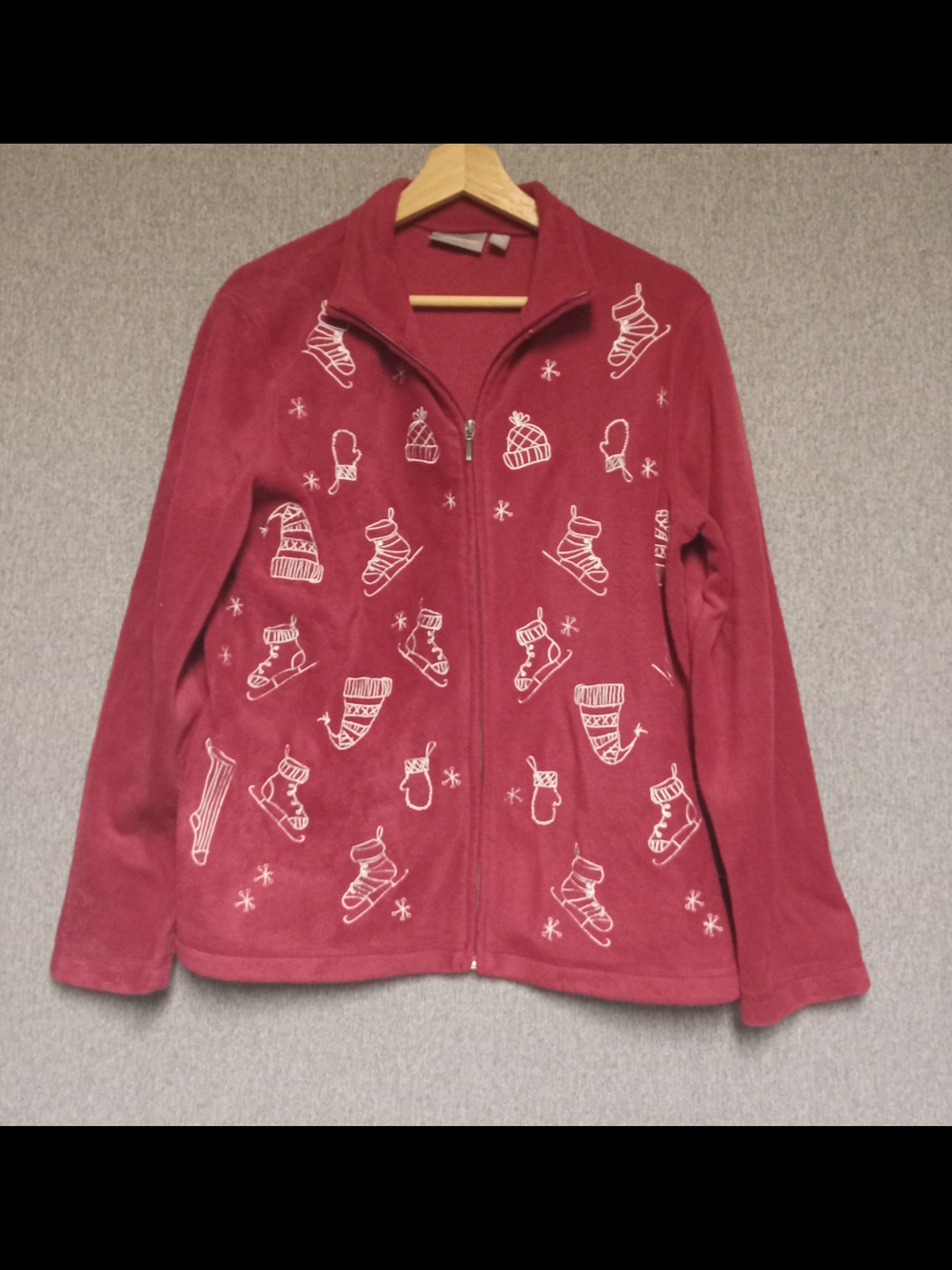 croft & barrow Burgundy Teddy Zip-Up Jacket with White Winter Motifs Holiday